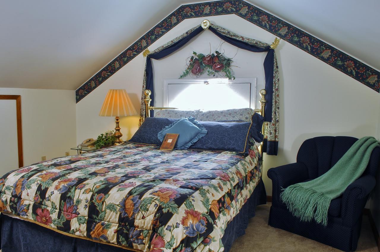 Arbor Hill Inn La Porte Экстерьер фото