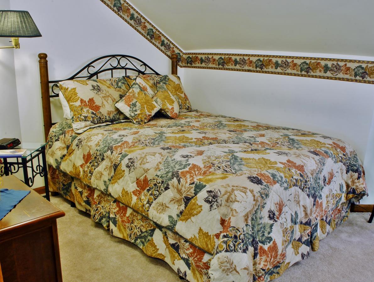 Arbor Hill Inn La Porte Экстерьер фото