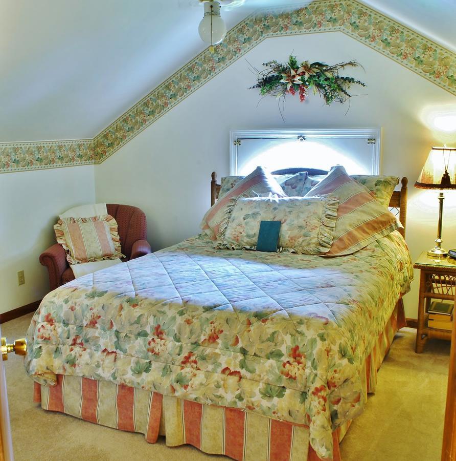 Arbor Hill Inn La Porte Экстерьер фото