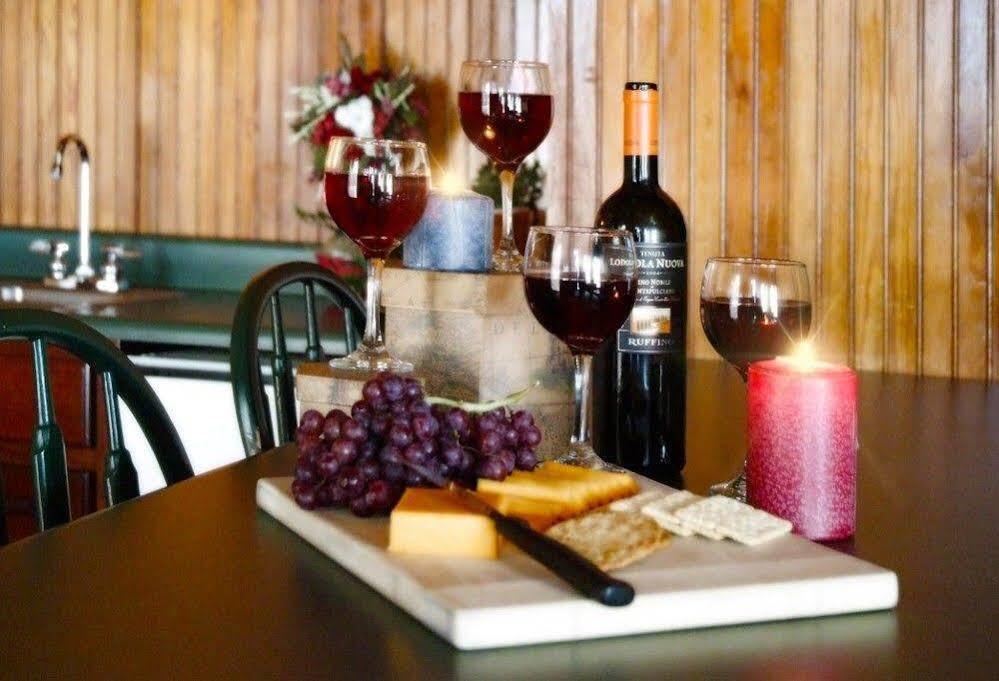 Arbor Hill Inn La Porte Экстерьер фото