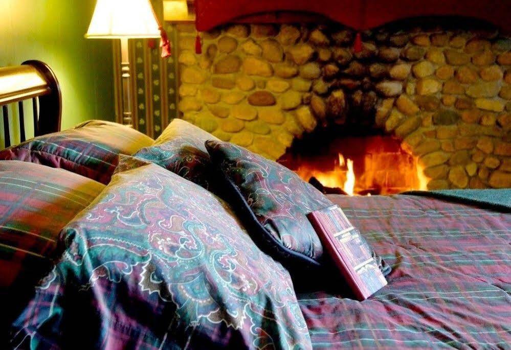 Arbor Hill Inn La Porte Экстерьер фото