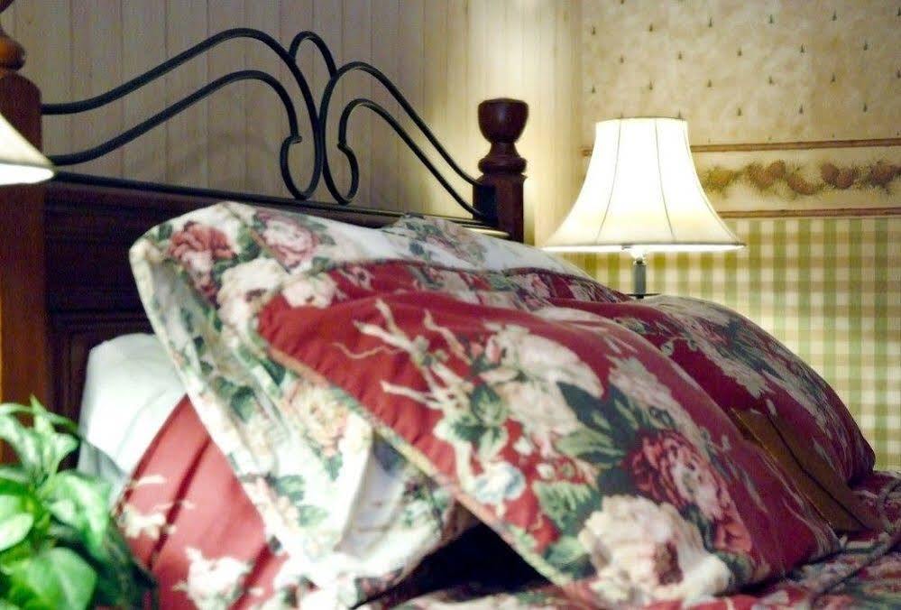 Arbor Hill Inn La Porte Экстерьер фото